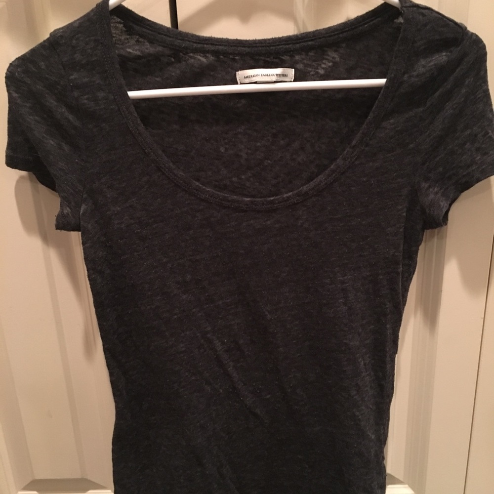 American Eagle Gray Tee XS